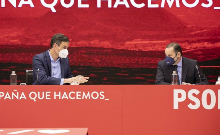 Sánchez admite errores de estrategia en Madrid pero atribuye el voto al cansancio por la pandemia y la polarización