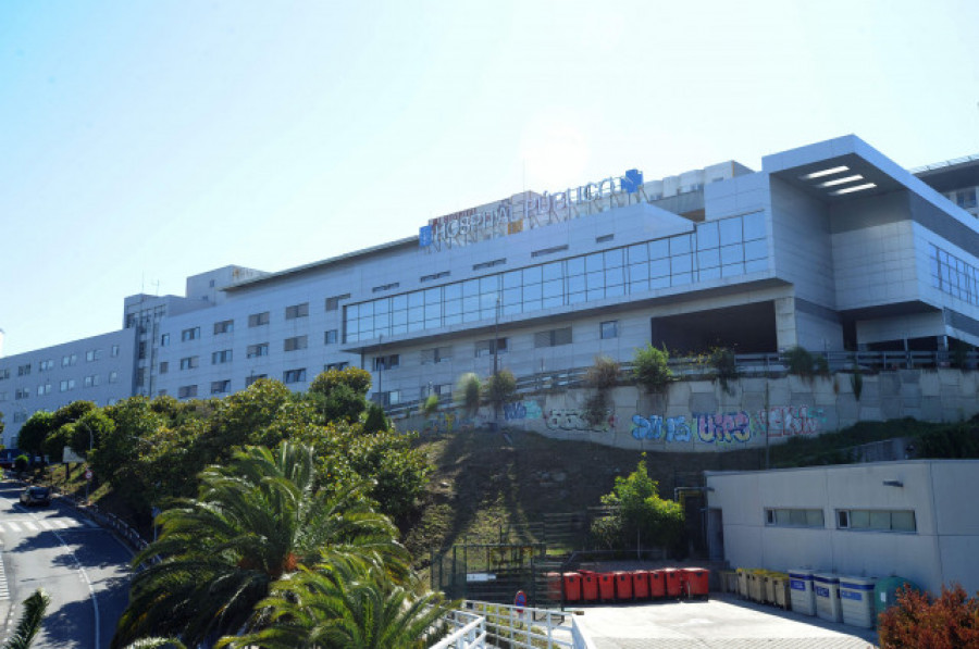 Un conductor de bus de la línea Neda-Ferrol salvó la vida a un hombre con un paro cardíaco