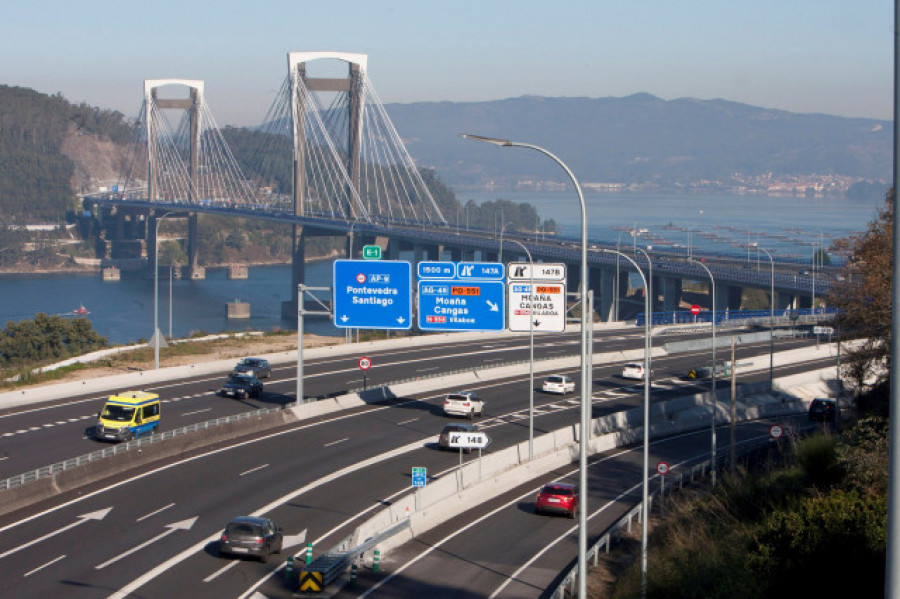 El cambio de una junta de dilatación puede ocasionar atascos en el puente de Rande este fin de semana