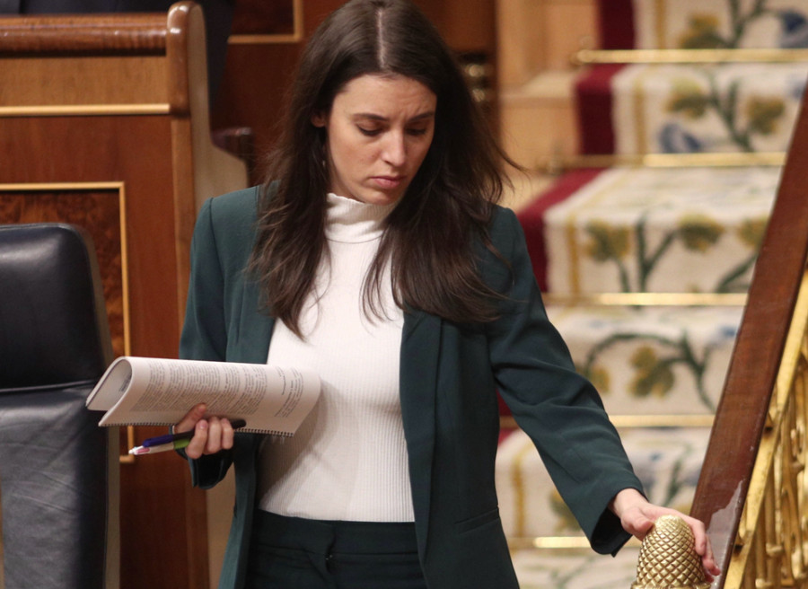 El curriculum cambiante de Irene Montero, ministra