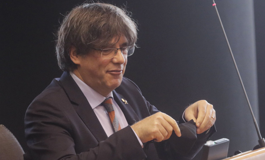 Puigdemont apuesta ahora por un desbordamiento