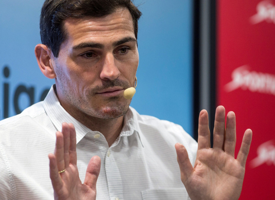 La candidatura de  Iker Casillas, en manos de Irene Lozano