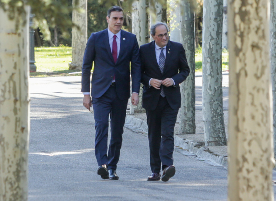 Una mesa de diálogo para reforzar el puente aéreo