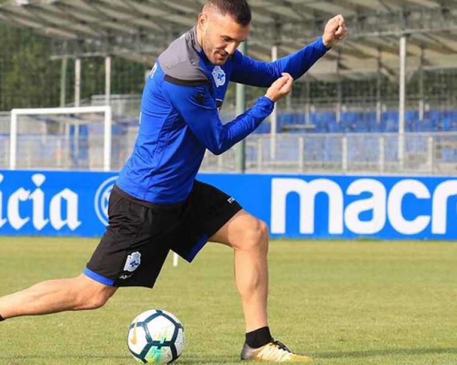 Lucas Pérez se resiste a asumir la realidad en la que vive el Depor