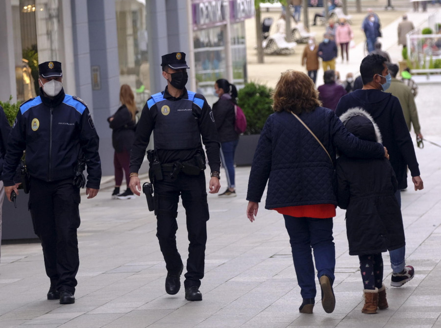 La Policía Local de Ferrol fue requerida el pasado año más de 10.200 veces por los vecinos