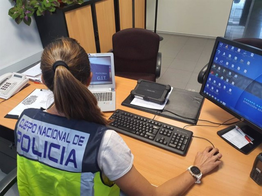 Detenido en Valladolid el trabajador de un hospital por grabar con un móvil en el baño de mujeres