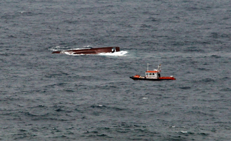 El 'Sempre Güeto' podría llegar al puerto exterior de Ferrol este mismo sábado si se cumplen las previsiones