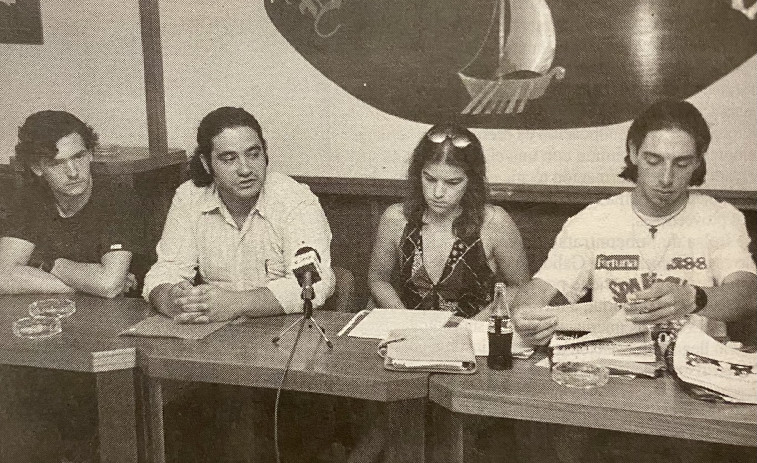Hace 25 años: Adiós de Vaz y mecenazgo de la asociación Santa Compaña