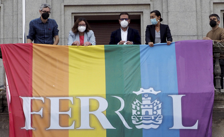 Ferrol muestra sus colores en la celebración del Día del Orgullo Lgtbiq+