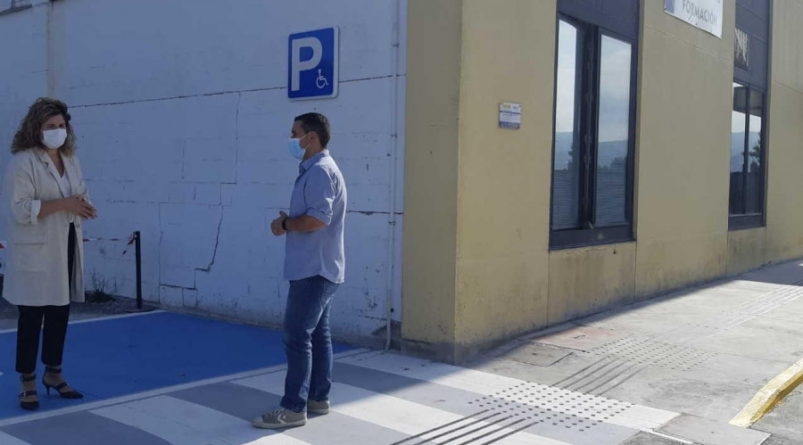 Narón concluye las obras de accesibilidad en el centro de formación Irmás Froilaz