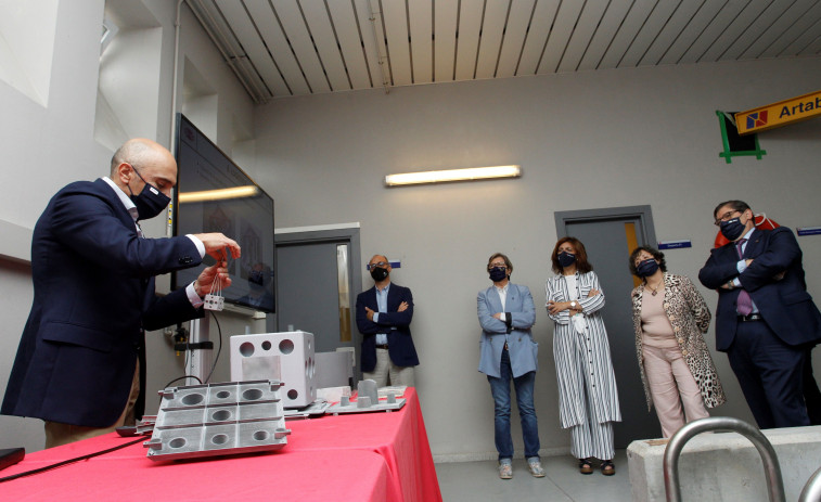 El Campus de Ferrol ultima un arrecife artificial para mejorar las rías