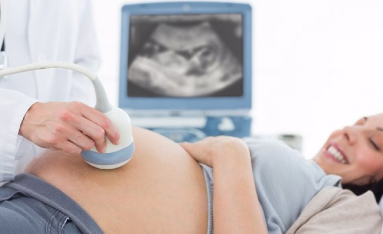 Las mujeres embarazadas o que planean estarlo pueden vacunarse con seguridad contra la COVID-19