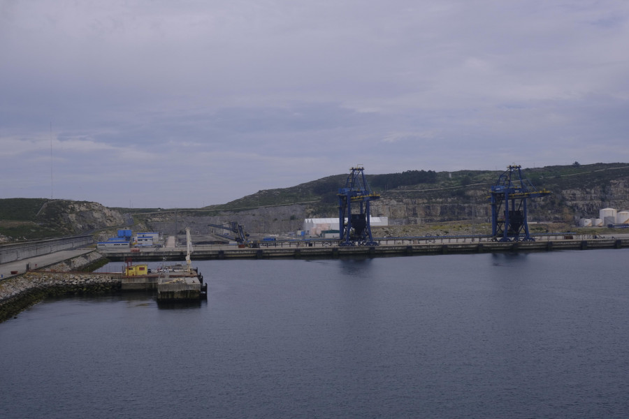 La Autoridad Portuaria cierra el primer semestre del año con niveles similares a 2020