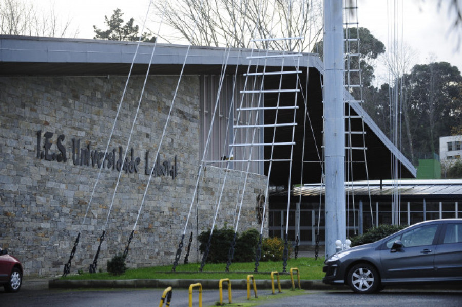 La Xunta transforma tres institutos de Culleredo, Ferrol y Pontedeume en centros integrados de Formación Profesional