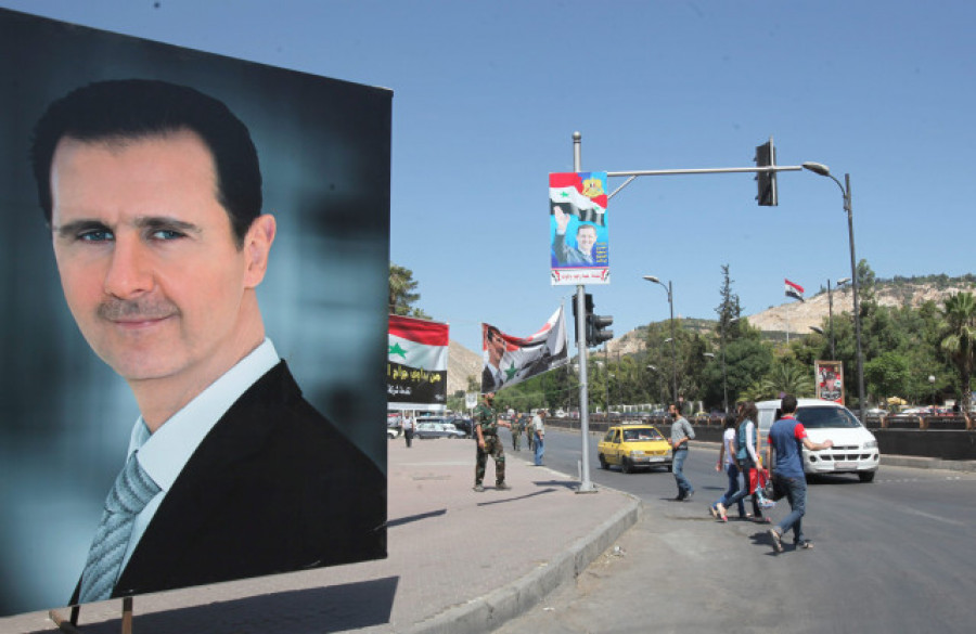 Al Asad jura su cargo como presidente de Siria por cuarta vez