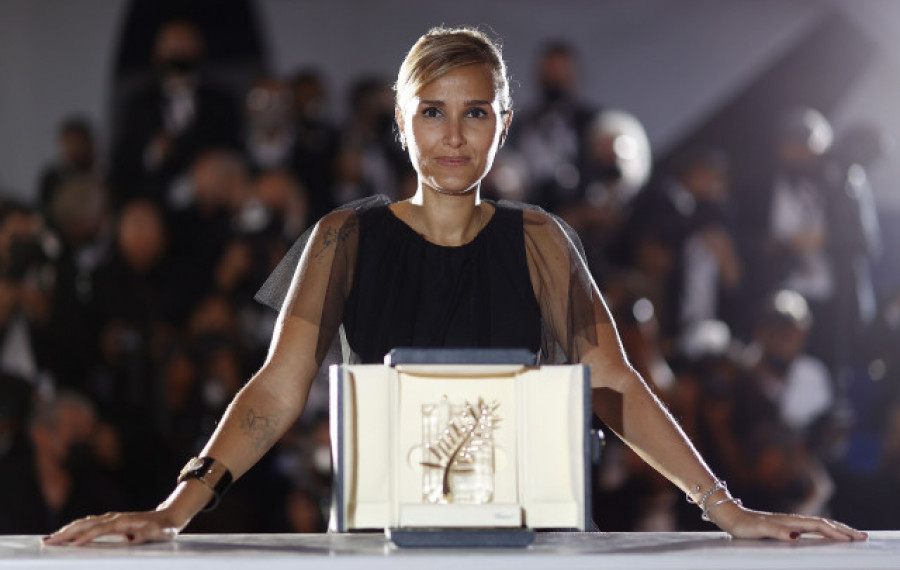 "Titane", de Julia Ducournau, la primera Palma de Oro en Cannes para una directora en treinta años