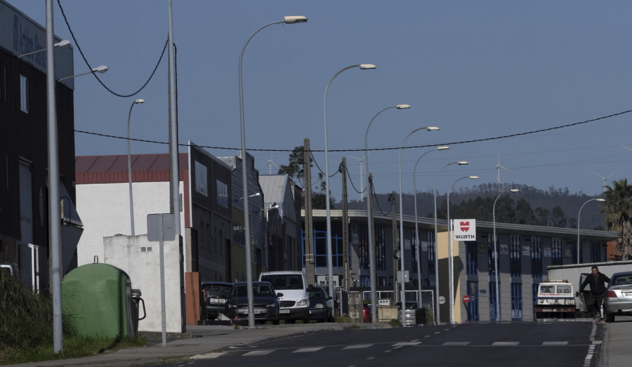 La Policía Nacional investiga una decena de denuncias por robo de cables de cobre en Narón