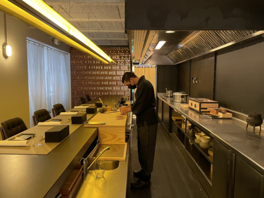 Comer en María Pita: Omakase, la primera barra de sushi tradicional de la ciudad