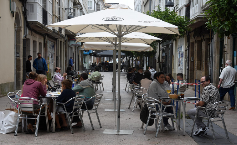 Ferrol permite actividad especial en hostelería ante el posible ascenso del Racing
