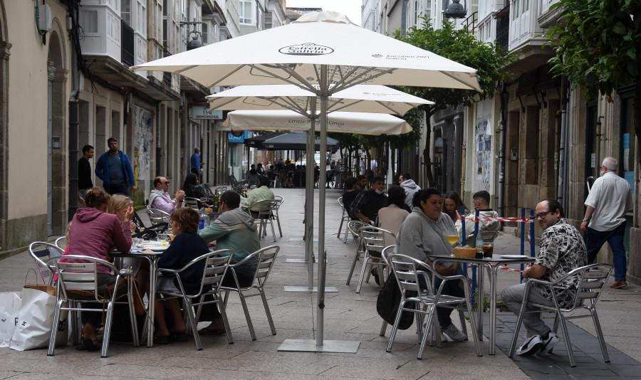 Ferrol permite actividad especial en hostelería ante el posible ascenso del Racing