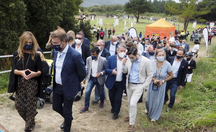 El presidente de la Xunta abre Equiocio con una llamada a la autoestima de Ferrolterra