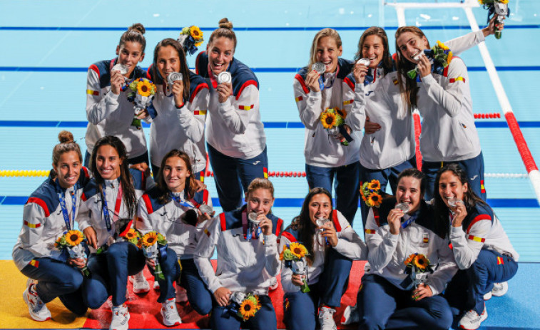 España logra su segunda plata olímpica en waterpolo femenino tras caer ante Estados Unidos