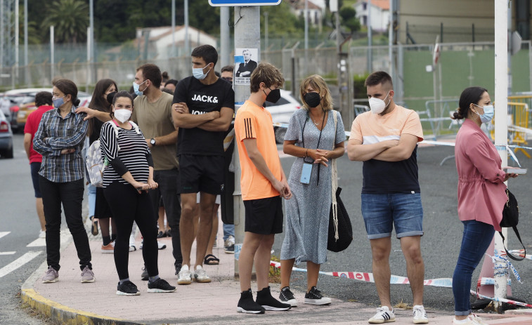 El martes comienza la vacunación de más de 3.600 jóvenes citados por el Sergas