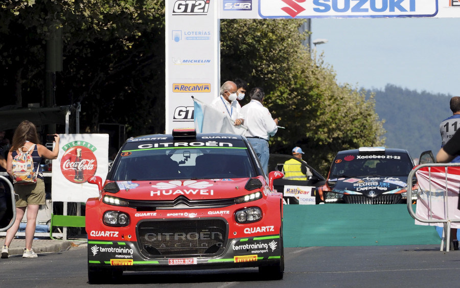 Iván Ares gana los tramos 3 y 4 para liderar el Rallye de Ferrol