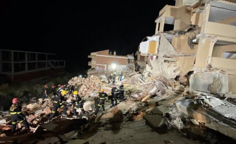 Encuentran sin vida a un menor desaparecido en el derrumbe del edificio de Peñíscola
