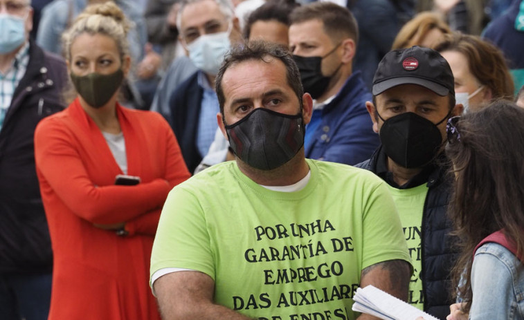 Los sindicatos critican la ausencia de Endesa y de Conde en la mesa de trabajo sobre el futuro de As Pontes