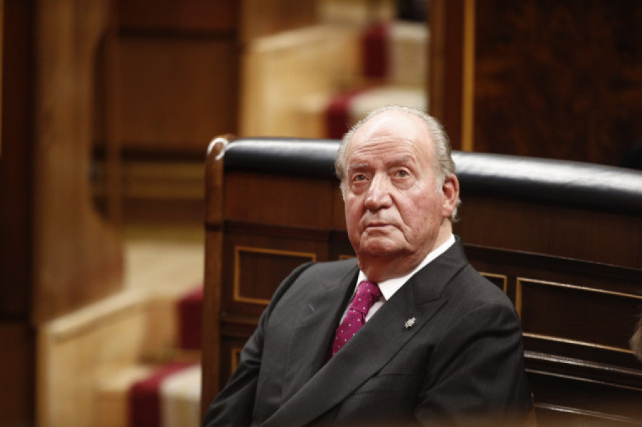 La Fiscalía cree que Juan Carlos I cobró comisiones internacionales