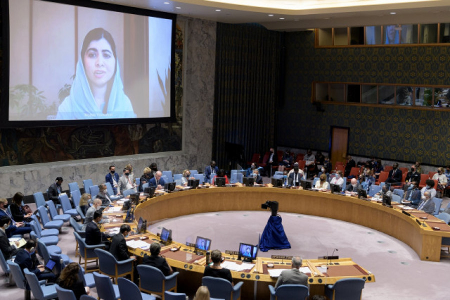 La ONU pide ahora trabajar con los talibanes para salvar a Afganistán
