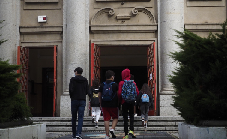 Temor en el IES Concepción Arenal por la pérdida de la ESO de adultos