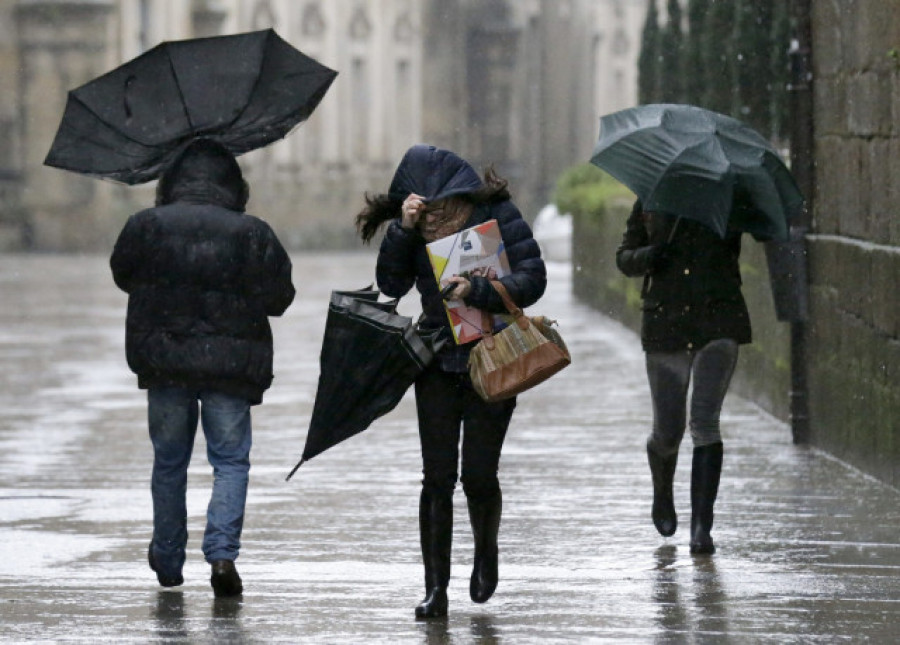 A Coruña y Pontevedra estarán en alerta amarilla por lluvias este viernes