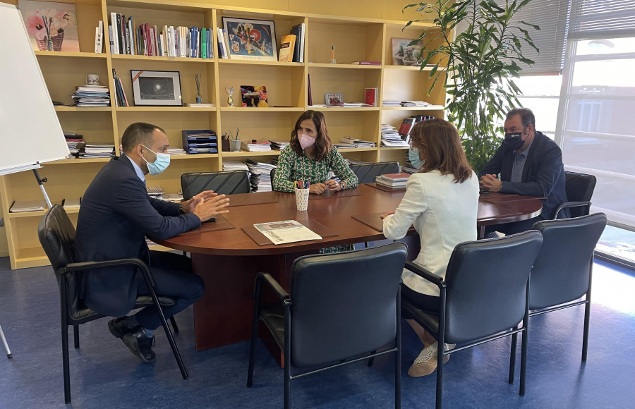 O Campus de Ferrol acolle unhas xornadas de podoloxía dentro do Outono Saudable