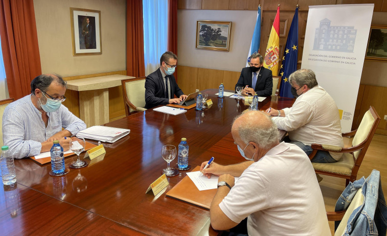 Miñones reafirma el “apoyo” del ejecutivo central al futuro del sector industrial en la comarca de Ferrol