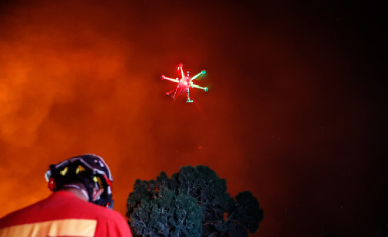 Drones de carga intentarán el rescate de los perros atrapados por el volcán de La Palma