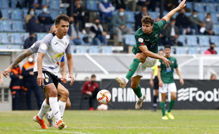 El Racing, de nuevo en el punto de despegue