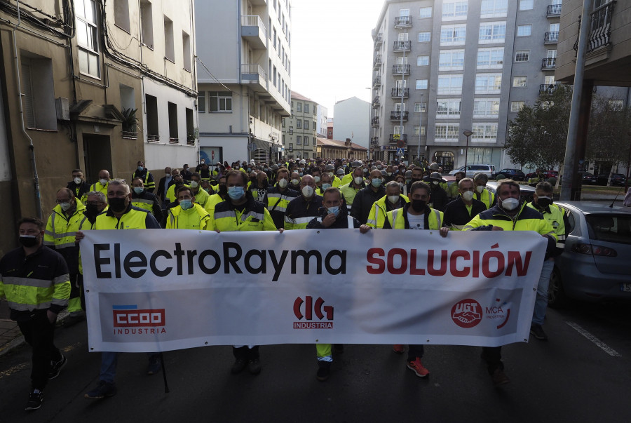 Los trabajadores del naval toman las calles de Ferrol en apoyo a la plantilla de la auxiliar ElectroRayma