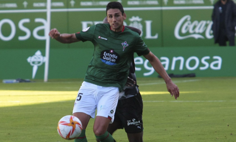 David Castro, garantía en defensa para el Racing de Ferrol