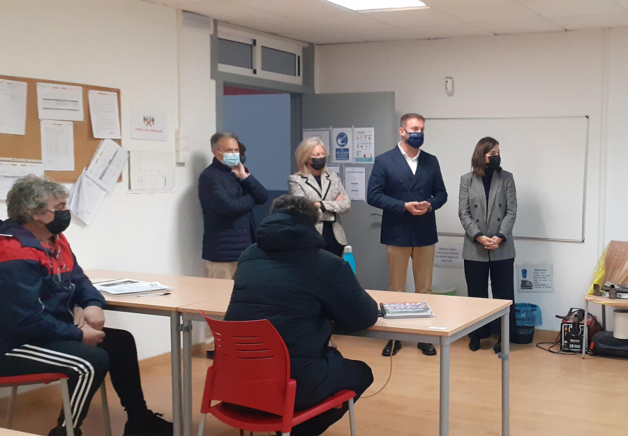 Trenor destaca la gran inversión de la Xunta en formación en la comarca