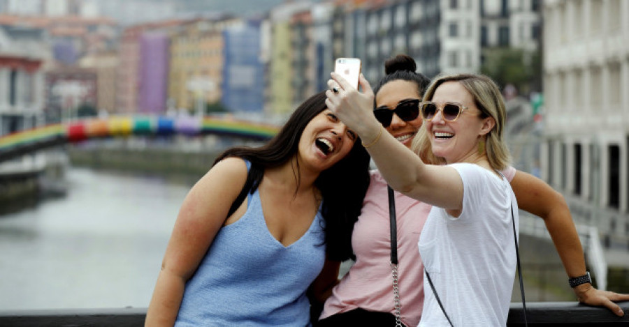 Cada trece días, muere una persona en el mundo por hacerse un selfi