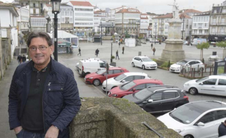 El senador socialista por A Coruña Antonio Vázquez renuncia al cargo, que asumirá Manuel Mirás