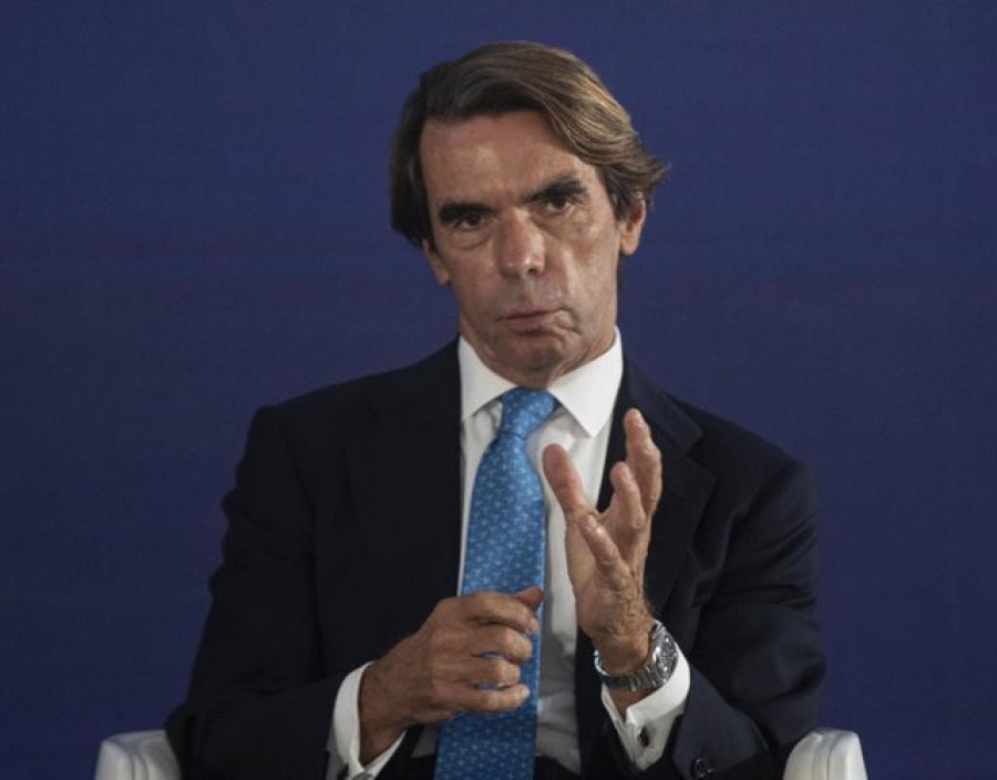 Aznar exige a Sánchez tener "una relación de algo más de 29 pasos" con Estados Unidos para que le vaya "bien" a España