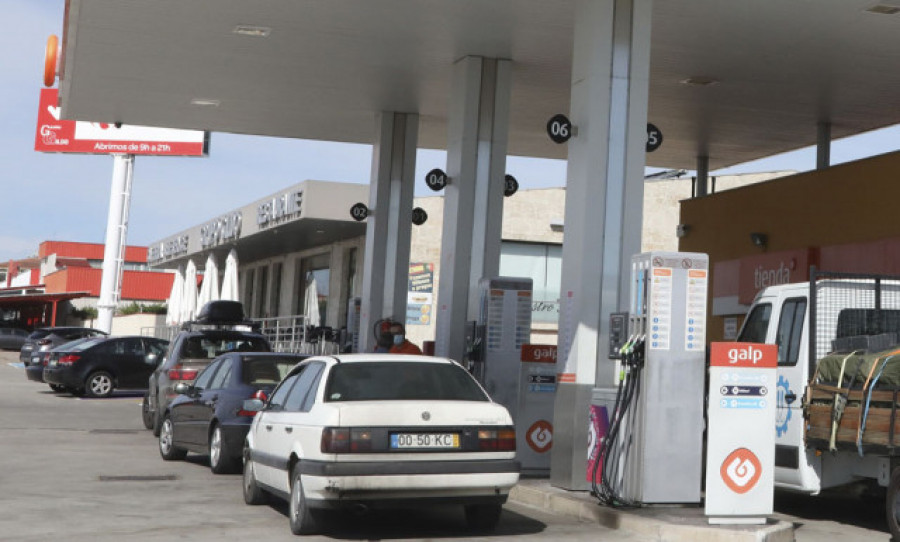 Repsol baja 10 céntimos por litro el precio de sus combustibles a los clientes que usen Waylet