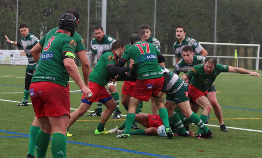 El Rugby Ferrol vuelve a ganar en Santiago tras su traspié