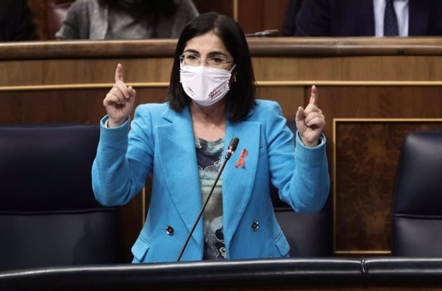 Darias dice que cada CCAA establecerá la "modalidad" de vacunación de los niños a partir de 5 años