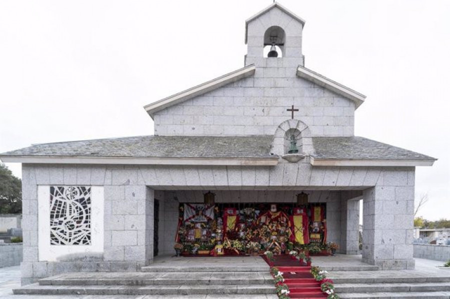 El Gobierno paga unos 750 euros al mes por el mantenimiento de la tumba de Franco en el cementerio de Mingorrubio