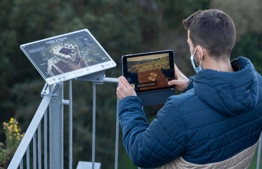 Una app de realidad aumentada permite ver el castillo de Naraío tal y como era en el siglo XIV