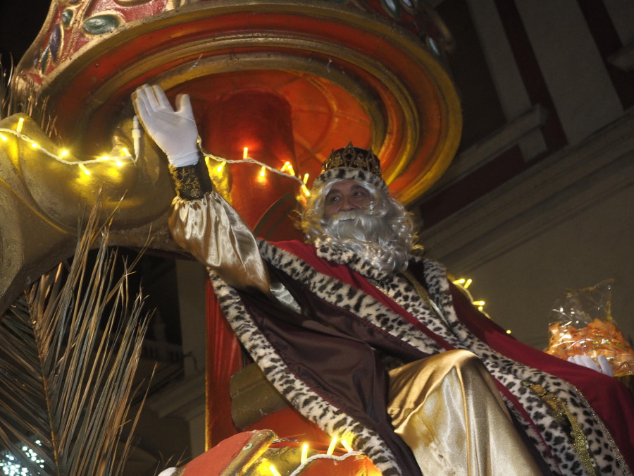 Ferrol mantén a tradicional cabalgata, que chega hoxe a zona rural e mañá ao centro